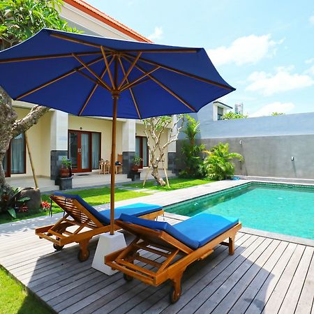 Lotus Bali Guest House Canggu Kültér fotó